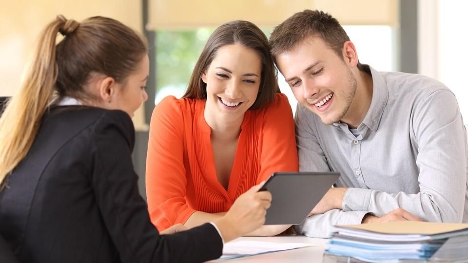 international management studies with student advisor