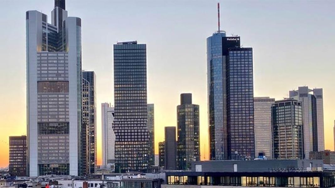 ISM Frankfurt skyline